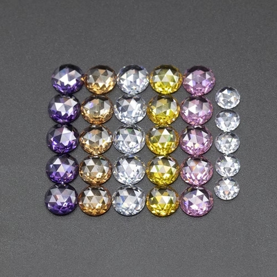 Rose Cut Cubic Zirconia moissanite Round Brilliant Cut Gemstone Trattamenti termici applicati
