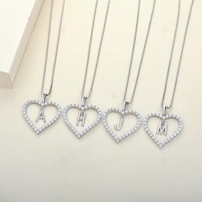 YASVITTI Necklace per gioielli di alta qualità 925 Sterling Silver Necklace a forma di cuore con lettere incantevoli A-Z