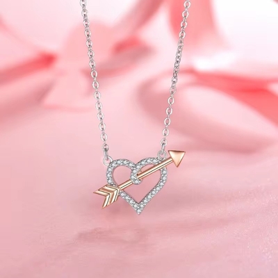 YASVITTI OEM ODM Alta Qualità 925 Sterling Silver Cupid Collare Rosa Dorato Placcato Cuore Frecce Collare Per Dono Amante