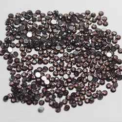 Rose Cut Cubic Zirconia moissanite Round Brilliant Cut Gemstone Trattamenti termici applicati