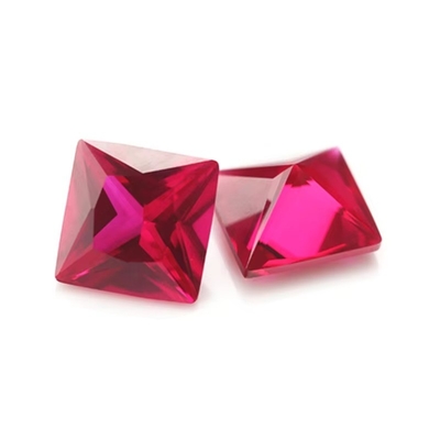Princess Square Cut Rubino sintetico 5# Corindone Pietra preziosa Moissanite per anelli di fidanzamento