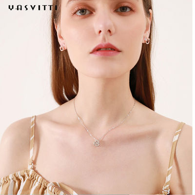 2g collana 1.64ft di biossido di zirconio di fidanzata 18k Sterling Silver Pendant Necklace Cubic