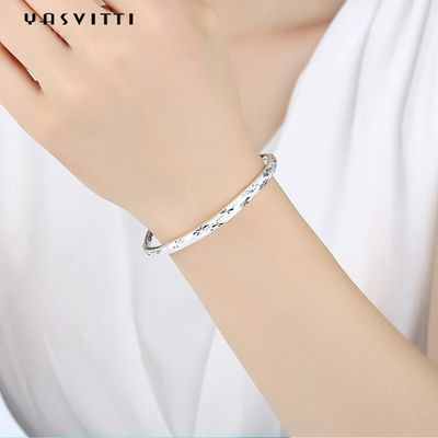 il braccialetto regolabile delle donne di tirata di 9.84in 0.16oz Sterling Silver Jewelry Bracelets Push