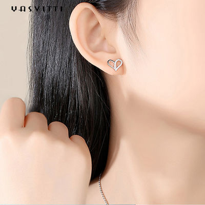 7.7x9.5mm 1.1g Sterling Silver Heart Earrings Platinum hanno placcato le gocce d'argento dell'orecchio