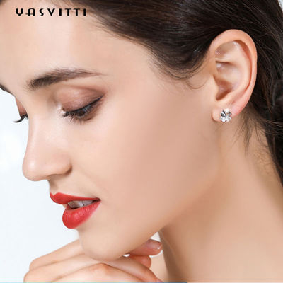 ODM di Sterling Silver Earrings degli orecchini 925 del perno del quadrifoglio 0.07oz di 0.7cm