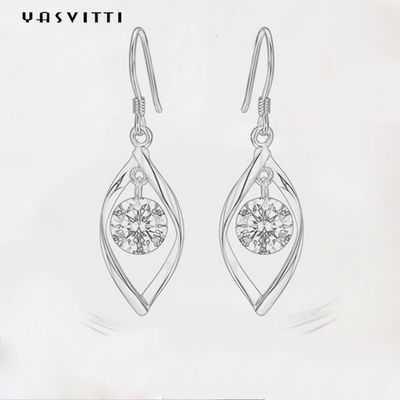 Orecchino d'argento reale a 1,61 pollici di forma di foglia di biossido di zirconio degli orecchini 5A del cuore 0.04oz