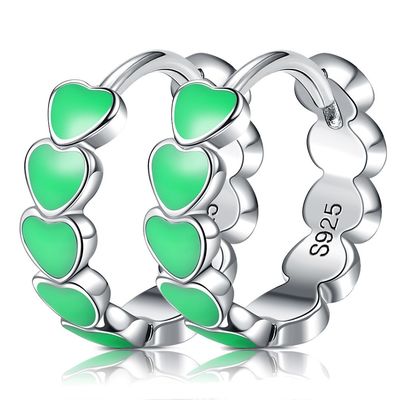 Perni infilati di grammo 0.15mm Sterling Silver Heart Earrings Heart della CZ 0,85