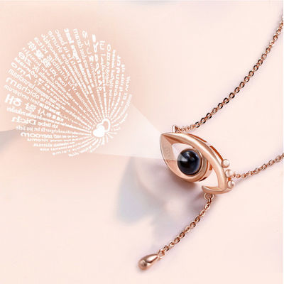 3,9 ODM della collana della proiezione di grammo 0.48X0.84in Angel Eyes Necklace Custom Light