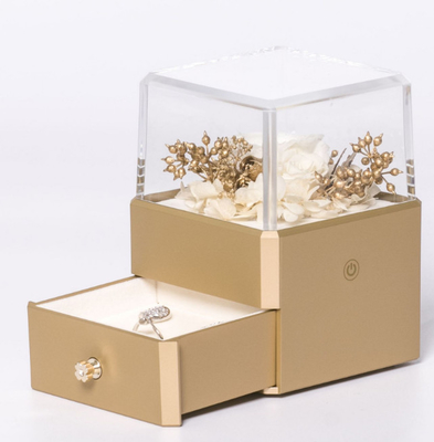 Contenitore di gioielli del fiore della resina Ring Box With Flower Inside 115X115X110mm